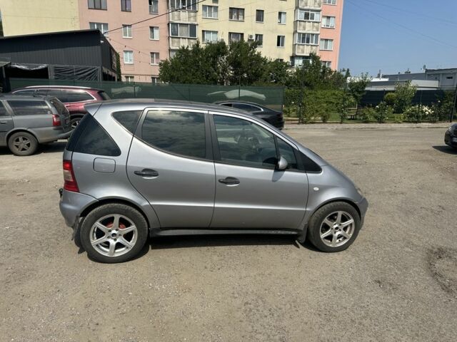Сірий Мерседес А клас, об'ємом двигуна 1.4 л та пробігом 326 тис. км за 2800 $, фото 1 на Automoto.ua