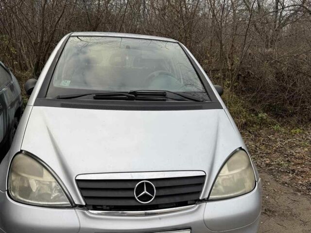 Сірий Мерседес А клас, об'ємом двигуна 1.7 л та пробігом 360 тис. км за 990 $, фото 1 на Automoto.ua