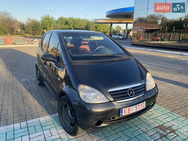 Серый Мерседес А класс, объемом двигателя 1.4 л и пробегом 117 тыс. км за 1200 $, фото 1 на Automoto.ua