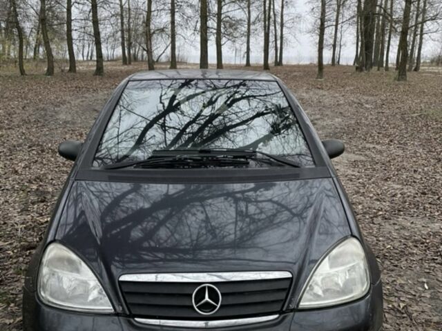 Сірий Мерседес А клас, об'ємом двигуна 1.4 л та пробігом 165 тис. км за 2400 $, фото 1 на Automoto.ua