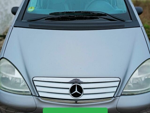 Серый Мерседес А класс, объемом двигателя 1.7 л и пробегом 250 тыс. км за 3890 $, фото 1 на Automoto.ua