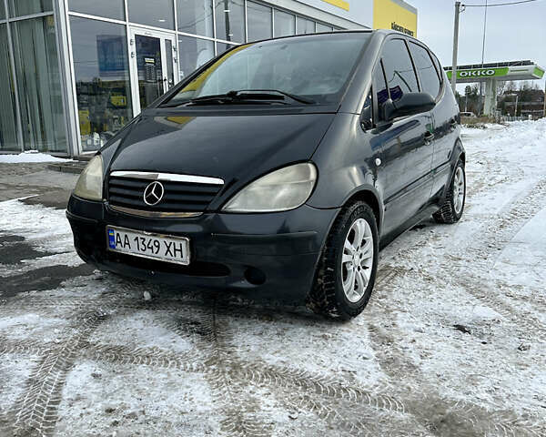 Сірий Мерседес А клас, об'ємом двигуна 1.69 л та пробігом 380 тис. км за 1999 $, фото 1 на Automoto.ua