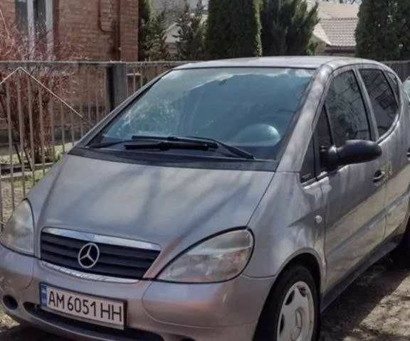 Сірий Мерседес А клас, об'ємом двигуна 1.4 л та пробігом 150 тис. км за 2750 $, фото 1 на Automoto.ua