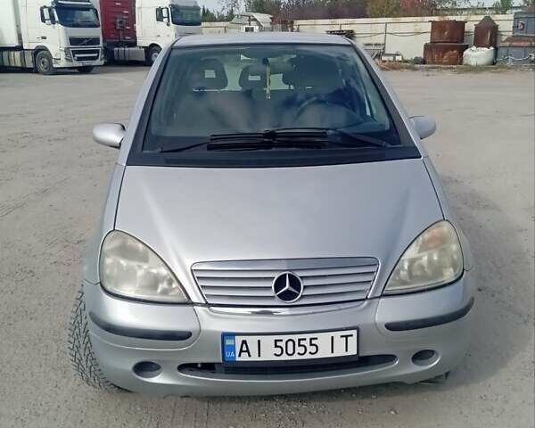 Серый Мерседес А класс, объемом двигателя 1.69 л и пробегом 261 тыс. км за 3500 $, фото 1 на Automoto.ua