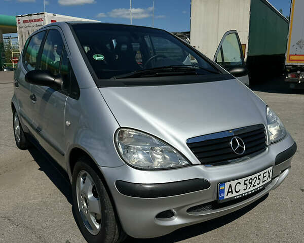 Сірий Мерседес А клас, об'ємом двигуна 1.4 л та пробігом 230 тис. км за 3300 $, фото 1 на Automoto.ua