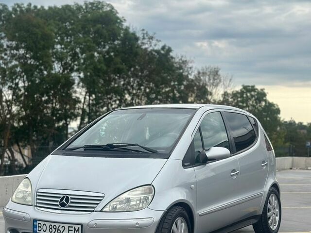 Сірий Мерседес А клас, об'ємом двигуна 1.9 л та пробігом 148 тис. км за 4400 $, фото 1 на Automoto.ua