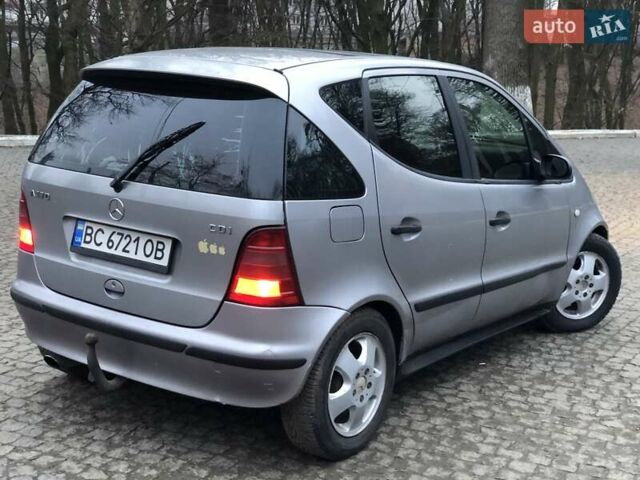 Сірий Мерседес А клас, об'ємом двигуна 1.7 л та пробігом 425 тис. км за 3300 $, фото 1 на Automoto.ua