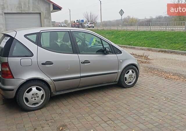 Серый Мерседес А класс, объемом двигателя 1.69 л и пробегом 333 тыс. км за 3499 $, фото 1 на Automoto.ua