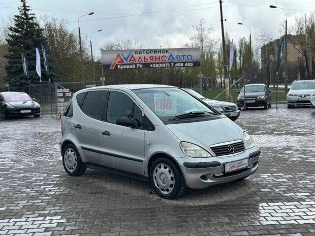 Серый Мерседес А класс, объемом двигателя 1.7 л и пробегом 238 тыс. км за 3999 $, фото 1 на Automoto.ua