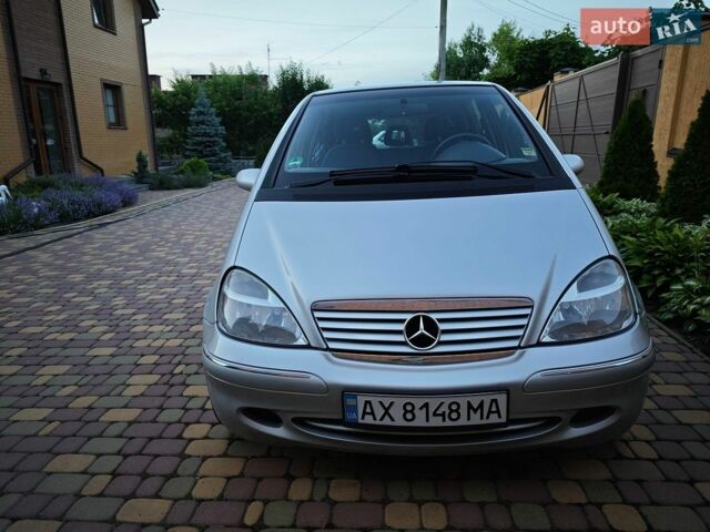 Сірий Мерседес А клас, об'ємом двигуна 1.6 л та пробігом 192 тис. км за 3950 $, фото 1 на Automoto.ua