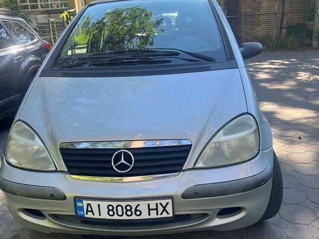 Сірий Мерседес А клас, об'ємом двигуна 1.6 л та пробігом 242 тис. км за 3600 $, фото 1 на Automoto.ua