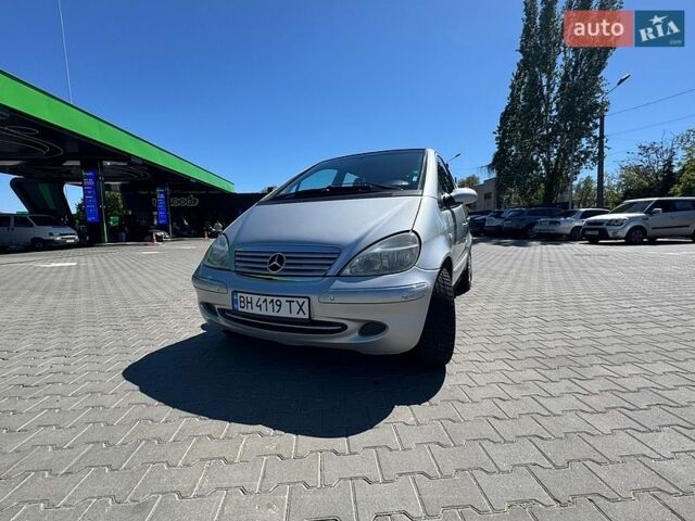 Сірий Мерседес А клас, об'ємом двигуна 1.6 л та пробігом 265 тис. км за 3500 $, фото 1 на Automoto.ua