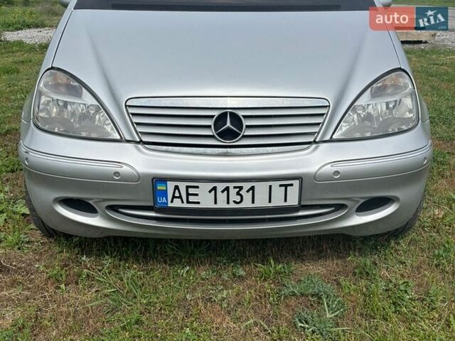 Сірий Мерседес А клас, об'ємом двигуна 1.6 л та пробігом 239 тис. км за 4300 $, фото 1 на Automoto.ua