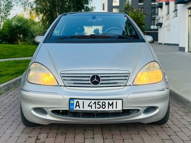 Серый Мерседес А класс, объемом двигателя 1.9 л и пробегом 324 тыс. км за 3800 $, фото 1 на Automoto.ua