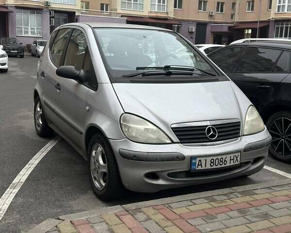 Сірий Мерседес А клас, об'ємом двигуна 1.6 л та пробігом 241 тис. км за 3000 $, фото 1 на Automoto.ua