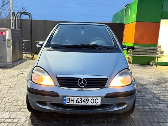 Сірий Мерседес А клас, об'ємом двигуна 1.7 л та пробігом 325 тис. км за 3450 $, фото 1 на Automoto.ua