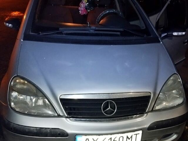 Серый Мерседес А класс, объемом двигателя 1.7 л и пробегом 270 тыс. км за 5300 $, фото 1 на Automoto.ua