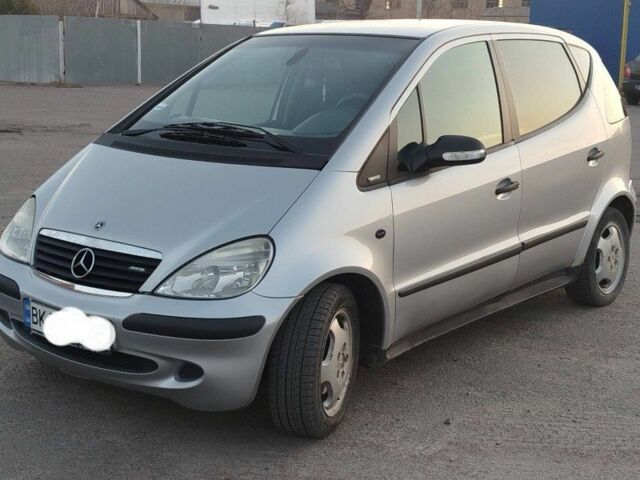 Серый Мерседес А класс, объемом двигателя 0 л и пробегом 234 тыс. км за 4000 $, фото 1 на Automoto.ua