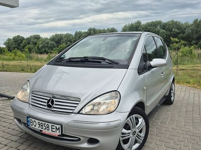 Сірий Мерседес А клас, об'ємом двигуна 1.6 л та пробігом 222 тис. км за 3100 $, фото 1 на Automoto.ua