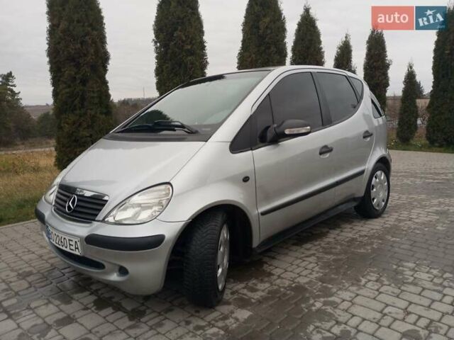 Серый Мерседес А класс, объемом двигателя 1.7 л и пробегом 265 тыс. км за 3555 $, фото 1 на Automoto.ua