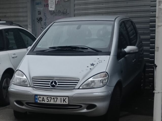 Серый Мерседес А класс, объемом двигателя 1.6 л и пробегом 278 тыс. км за 4200 $, фото 1 на Automoto.ua