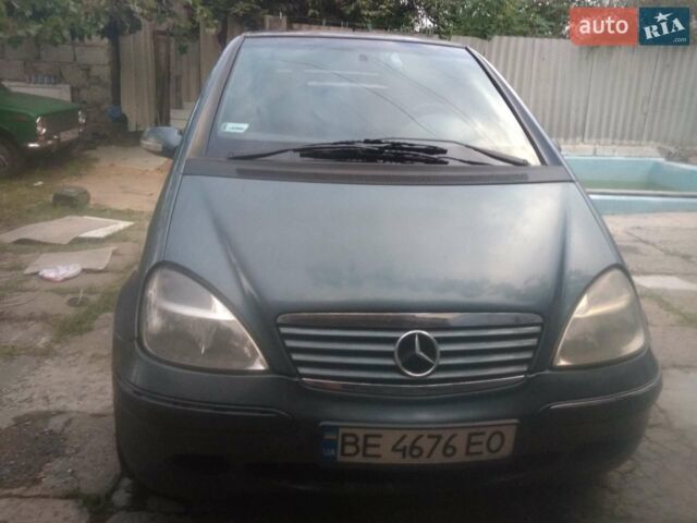 Сірий Мерседес А клас, об'ємом двигуна 1.9 л та пробігом 250 тис. км за 2800 $, фото 1 на Automoto.ua