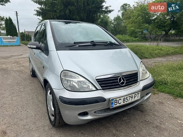 Сірий Мерседес А клас, об'ємом двигуна 1.7 л та пробігом 250 тис. км за 2999 $, фото 1 на Automoto.ua