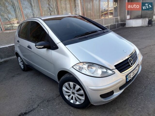 Сірий Мерседес А клас, об'ємом двигуна 2 л та пробігом 240 тис. км за 4300 $, фото 1 на Automoto.ua