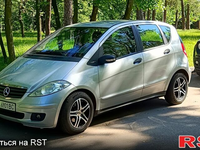 Сірий Мерседес А клас, об'ємом двигуна 1.5 л та пробігом 181 тис. км за 4200 $, фото 1 на Automoto.ua