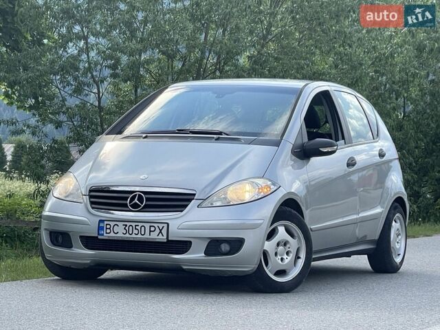 Сірий Мерседес А клас, об'ємом двигуна 2 л та пробігом 207 тис. км за 4100 $, фото 1 на Automoto.ua