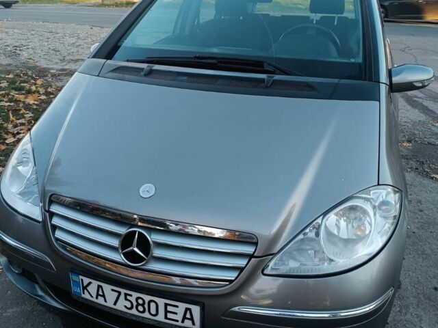 Серый Мерседес А класс, объемом двигателя 1.5 л и пробегом 246 тыс. км за 4300 $, фото 1 на Automoto.ua