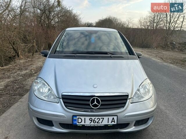 Сірий Мерседес А клас, об'ємом двигуна 1.7 л та пробігом 202 тис. км за 5400 $, фото 1 на Automoto.ua