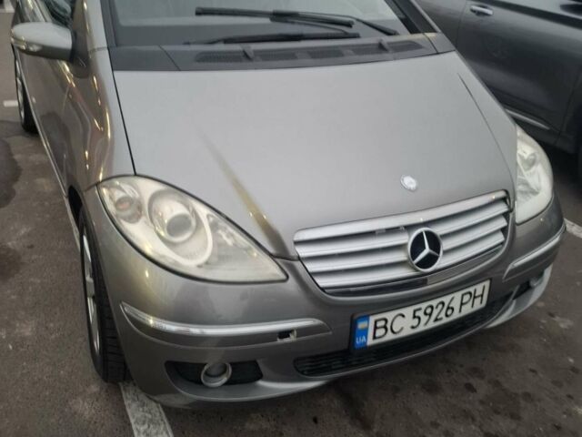 Сірий Мерседес А клас, об'ємом двигуна 1.7 л та пробігом 227 тис. км за 5000 $, фото 1 на Automoto.ua