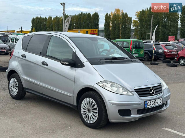 Сірий Мерседес А клас, об'ємом двигуна 1.99 л та пробігом 214 тис. км за 5500 $, фото 1 на Automoto.ua