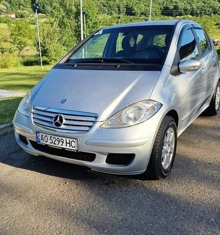 Сірий Мерседес А клас, об'ємом двигуна 1.99 л та пробігом 230 тис. км за 4894 $, фото 1 на Automoto.ua