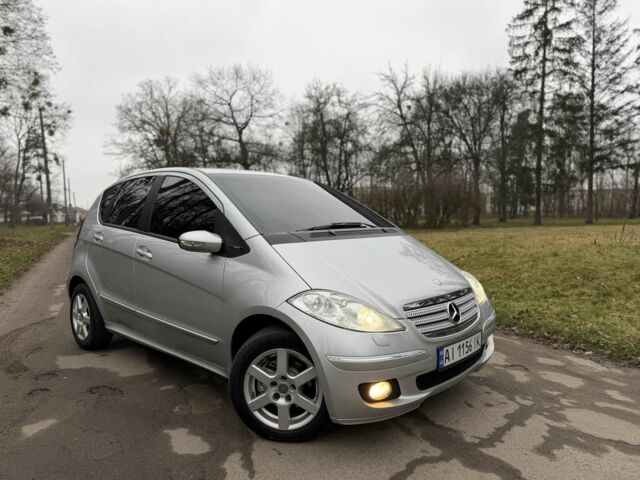 Серый Мерседес А класс, объемом двигателя 2 л и пробегом 185 тыс. км за 5500 $, фото 1 на Automoto.ua