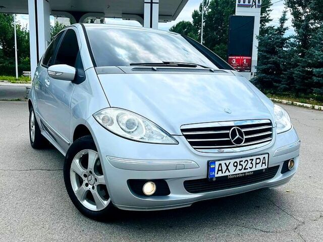 Сірий Мерседес А клас, об'ємом двигуна 2 л та пробігом 236 тис. км за 6650 $, фото 1 на Automoto.ua