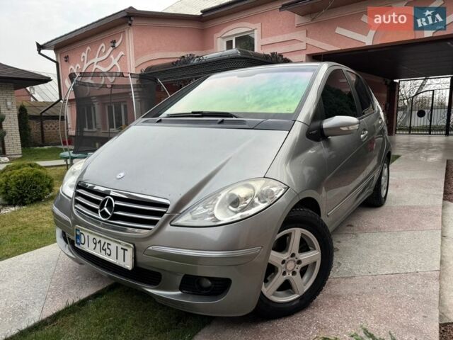 Серый Мерседес А класс, объемом двигателя 2 л и пробегом 229 тыс. км за 5800 $, фото 1 на Automoto.ua