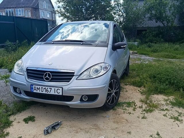 Сірий Мерседес А клас, об'ємом двигуна 1.99 л та пробігом 491 тис. км за 2900 $, фото 1 на Automoto.ua