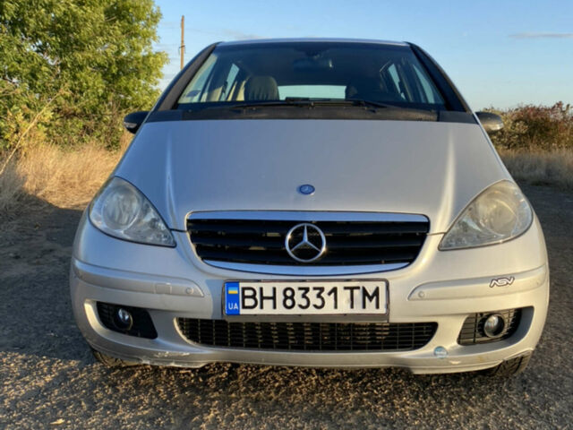Сірий Мерседес А клас, об'ємом двигуна 1.99 л та пробігом 292 тис. км за 5000 $, фото 1 на Automoto.ua