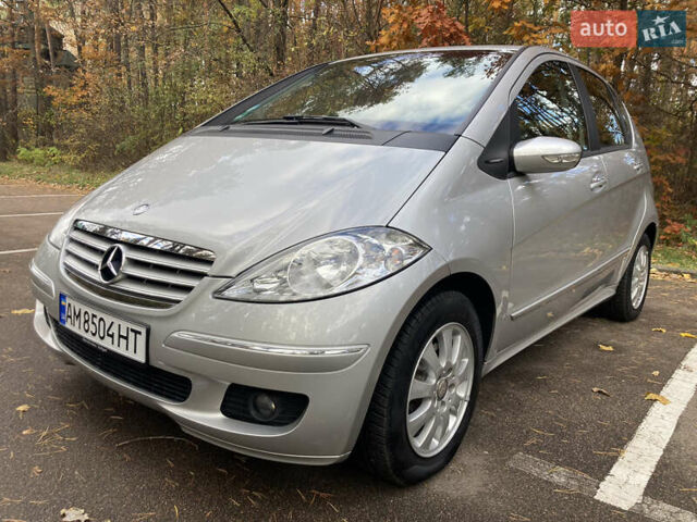 Сірий Мерседес А клас, об'ємом двигуна 1.7 л та пробігом 113 тис. км за 6600 $, фото 1 на Automoto.ua