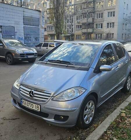 Сірий Мерседес А клас, об'ємом двигуна 2 л та пробігом 259 тис. км за 6700 $, фото 1 на Automoto.ua