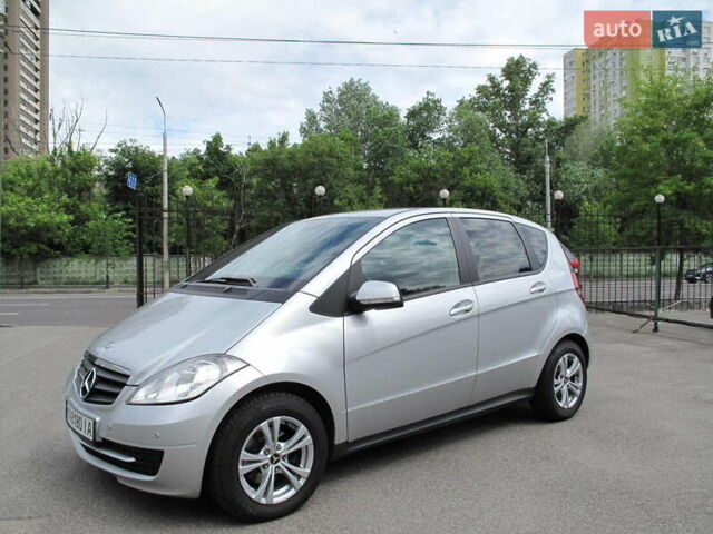 Сірий Мерседес А клас, об'ємом двигуна 1.5 л та пробігом 187 тис. км за 6500 $, фото 1 на Automoto.ua
