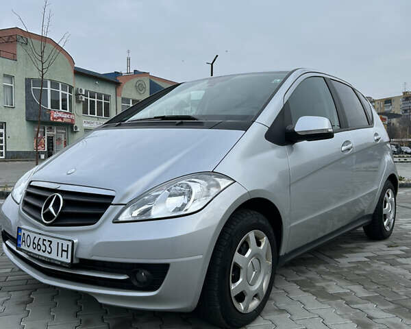 Сірий Мерседес А клас, об'ємом двигуна 1.7 л та пробігом 242 тис. км за 5900 $, фото 1 на Automoto.ua