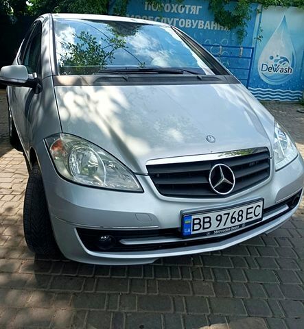 Сірий Мерседес А клас, об'ємом двигуна 1.5 л та пробігом 283 тис. км за 5000 $, фото 1 на Automoto.ua