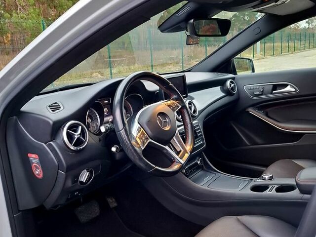 Серый Мерседес А класс, объемом двигателя 1.6 л и пробегом 119 тыс. км за 16000 $, фото 1 на Automoto.ua