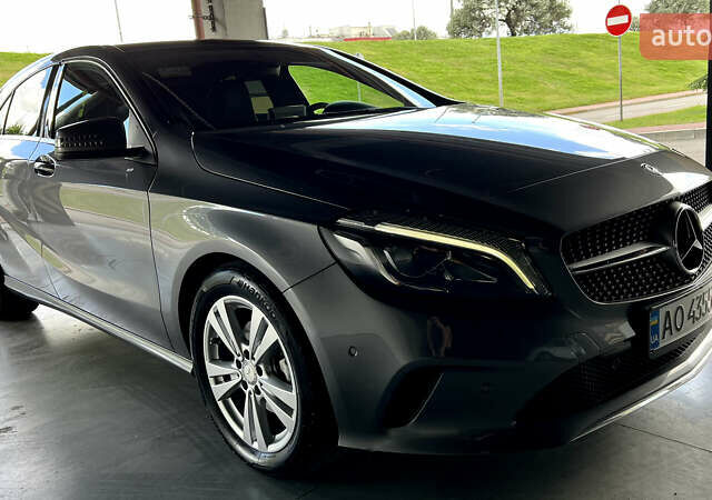 Серый Мерседес А класс, объемом двигателя 2.14 л и пробегом 190 тыс. км за 15500 $, фото 1 на Automoto.ua