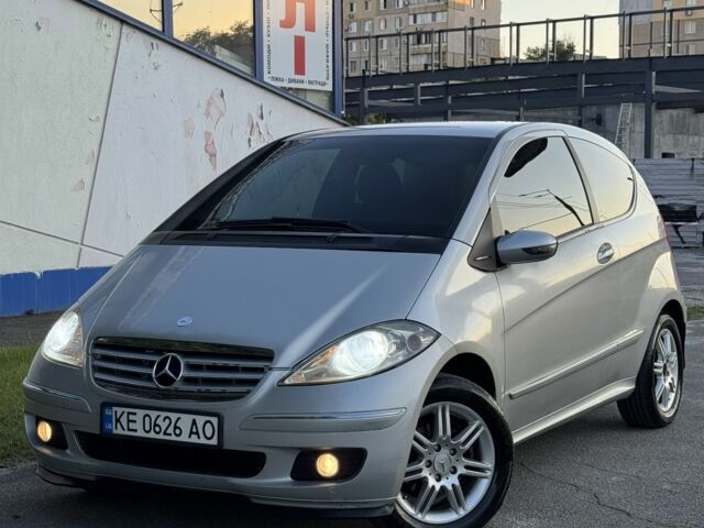 Сірий Мерседес А клас, об'ємом двигуна 1.7 л та пробігом 299 тис. км за 2950 $, фото 1 на Automoto.ua