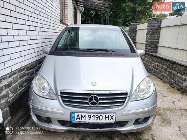 Сірий Мерседес А клас, об'ємом двигуна 1.99 л та пробігом 249 тис. км за 4500 $, фото 1 на Automoto.ua