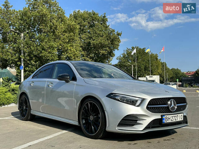 Серый Мерседес А класс, объемом двигателя 1.33 л и пробегом 31 тыс. км за 37000 $, фото 1 на Automoto.ua